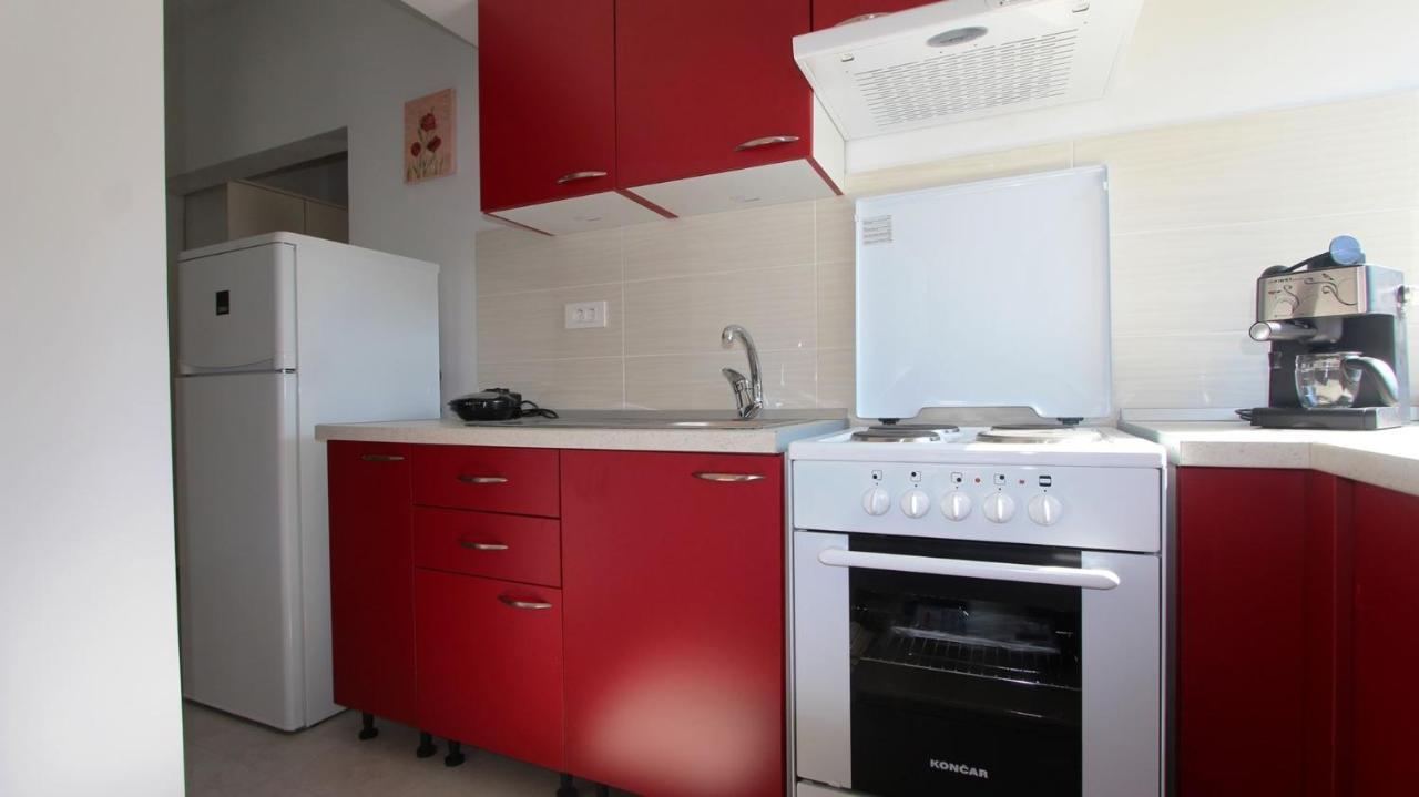 Apartments Tomislav มาลินสกา ภายนอก รูปภาพ