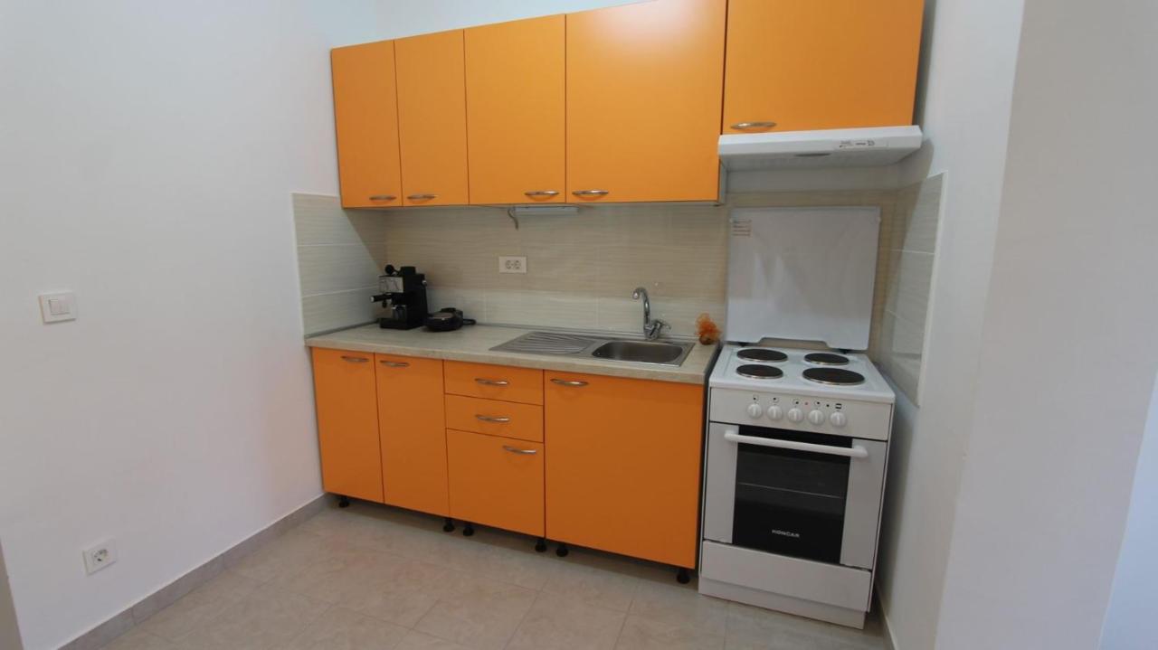 Apartments Tomislav มาลินสกา ภายนอก รูปภาพ