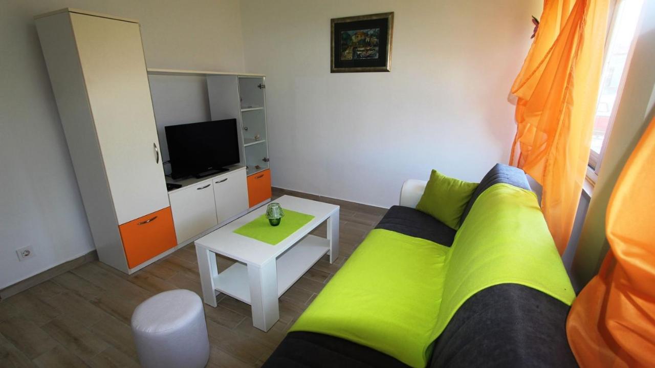 Apartments Tomislav มาลินสกา ภายนอก รูปภาพ